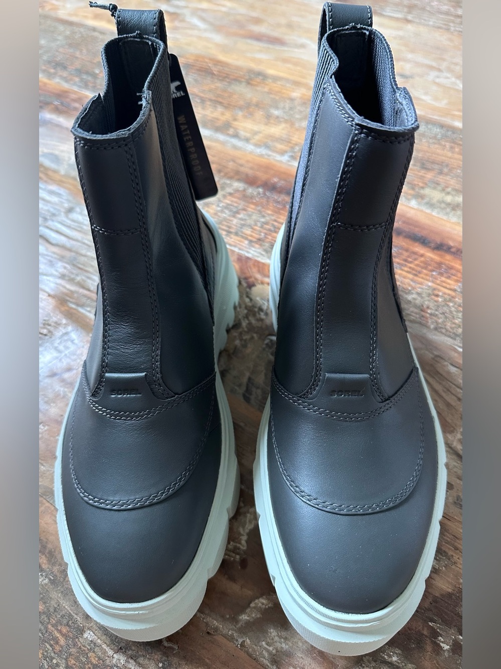 SOREL Caribou X Boot Chelsea Waterproof Color - Jet Pixel 7.5